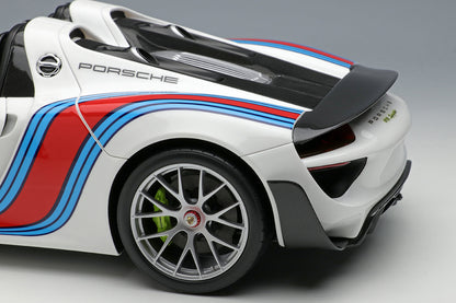 Make Up Co., Ltd / Eidolon 2011 Porsche 918 Spyder Weissach Martini Livery WITH DISPLAY 1:18