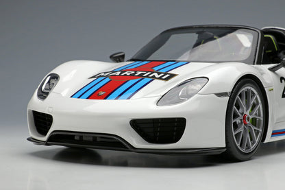 Make Up Co., Ltd / Eidolon 2011 Porsche 918 Spyder Weissach Martini Livery WITH DISPLAY 1:18