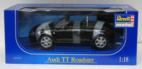 Revell Audi TT Roadster Convertible 1:18