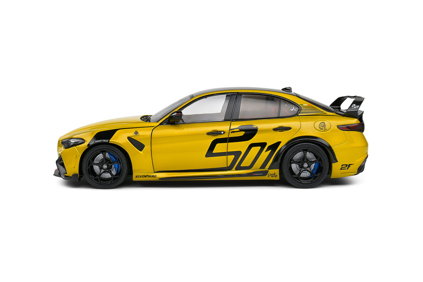 Solido 2022 Alfa Romeo Giulia GTA Nagemaakt Yellow 1:18