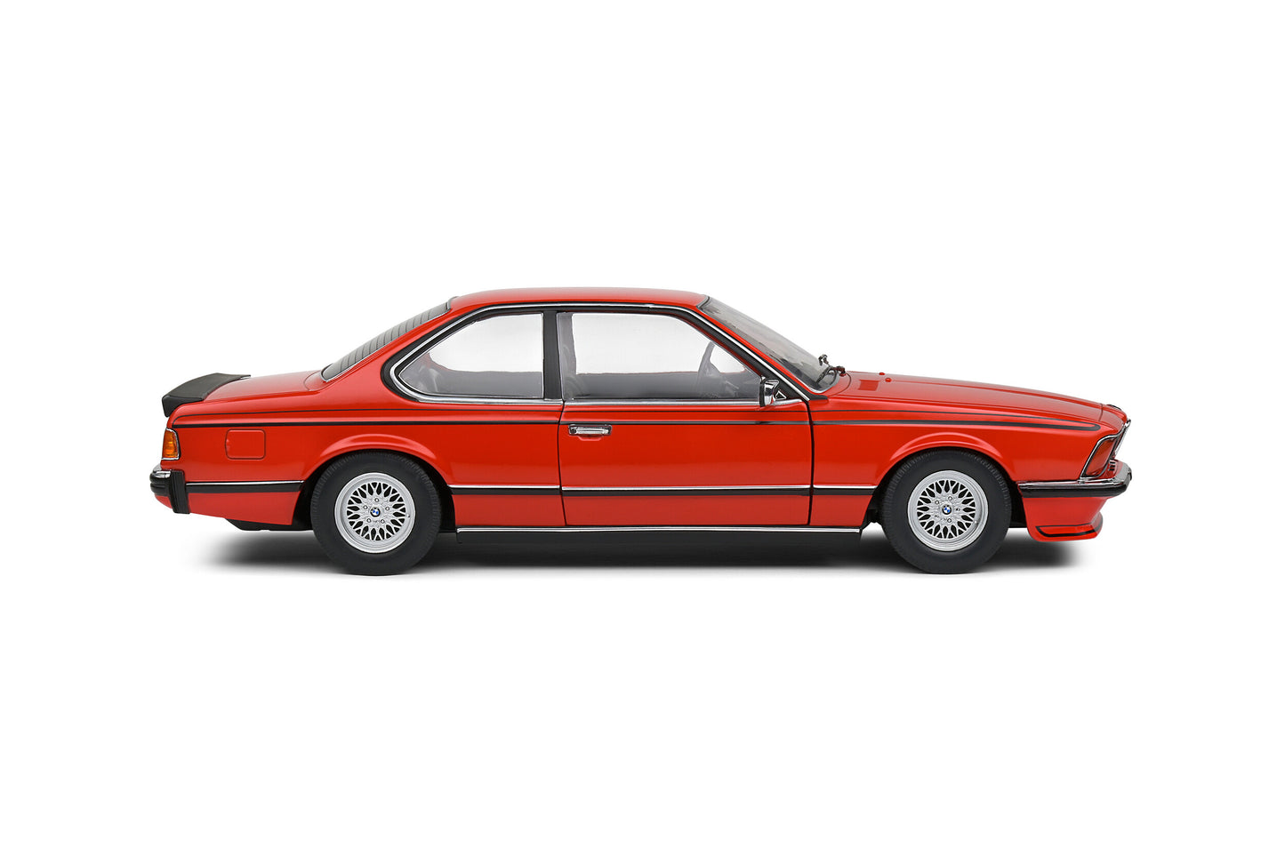 Solido 1984 BMW 635 CSI (E24) Red 1:18