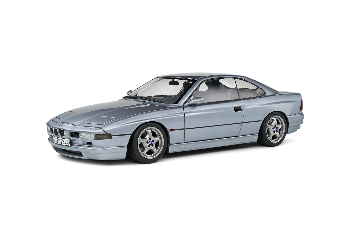 Solido 1992 BMW E31 850 CSi Coupe Arctic Silver Metallic 1:18