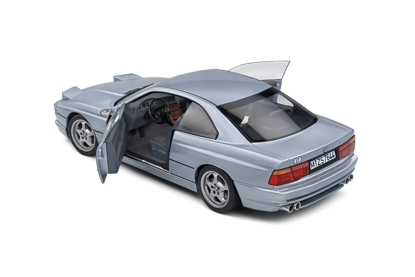 Solido 1992 BMW E31 850 CSi Coupe Arctic Silver Metallic 1:18