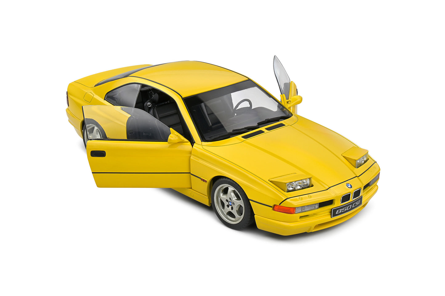 Solido 1990 BMW E31 850 CSi Coupe Yellow 1:18