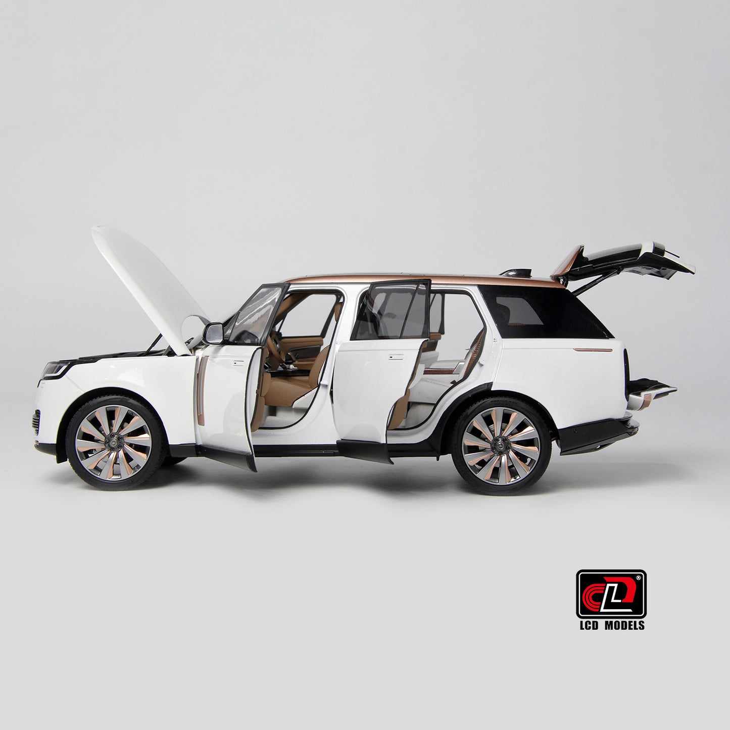 LCD 2022 Land Rover Range Rover SVA White w/ Bronze Accents 1:18