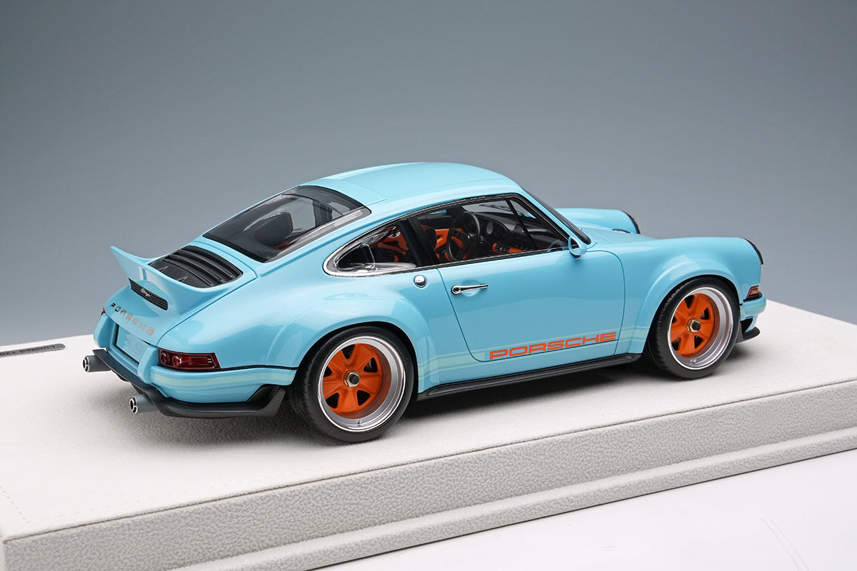 Make Up Co., Ltd / Eidolon 2023 Porsche 911 DLS Gulf Blue WITH DISPLAY 1:18