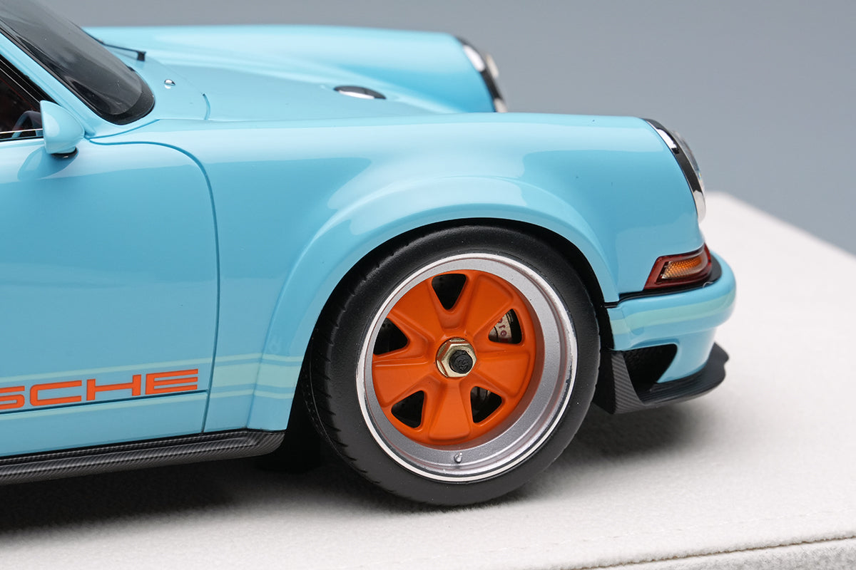 Make Up Co., Ltd / Eidolon 2023 Porsche 911 DLS Gulf Blue WITH DISPLAY 1:18