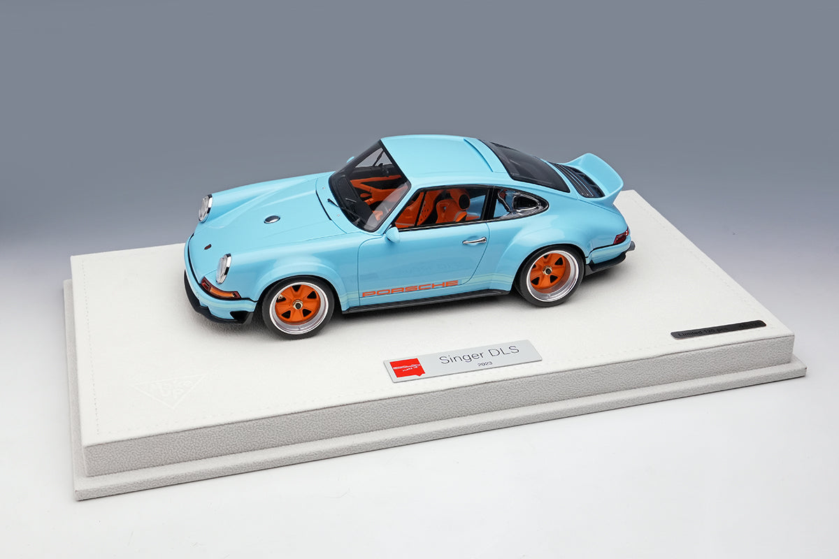 Make Up Co., Ltd / Eidolon 2023 Porsche 911 DLS Gulf Blue WITH DISPLAY 1:18