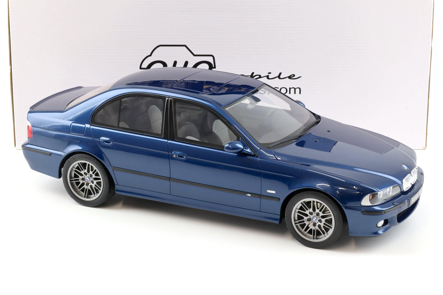 Otto 1998 BMW M5 E39 Avus Blue 1:12