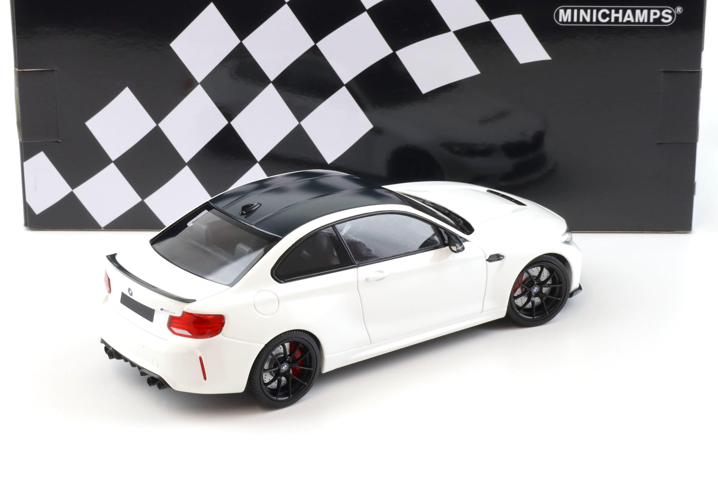 Minichamps 2020 BMW M2 CS (F87) White 1:18