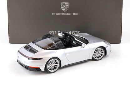 Minichamps 2022 Porsche 911 992 Targa 4 GTS Dealer Edition GT Silver Metallic 1:18