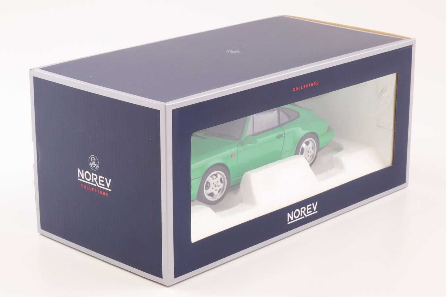 Norev 1990 Porsche 911 964 Carrera 4 Signal Green 1:18 LIMITED