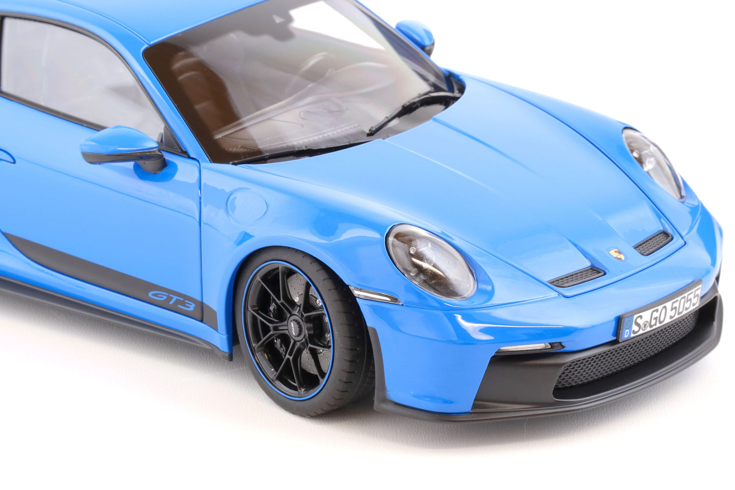 Norev Porsche 911 992 GT3 Shark Blue w/ Black & Blue Wheels 1:18 LIMITED