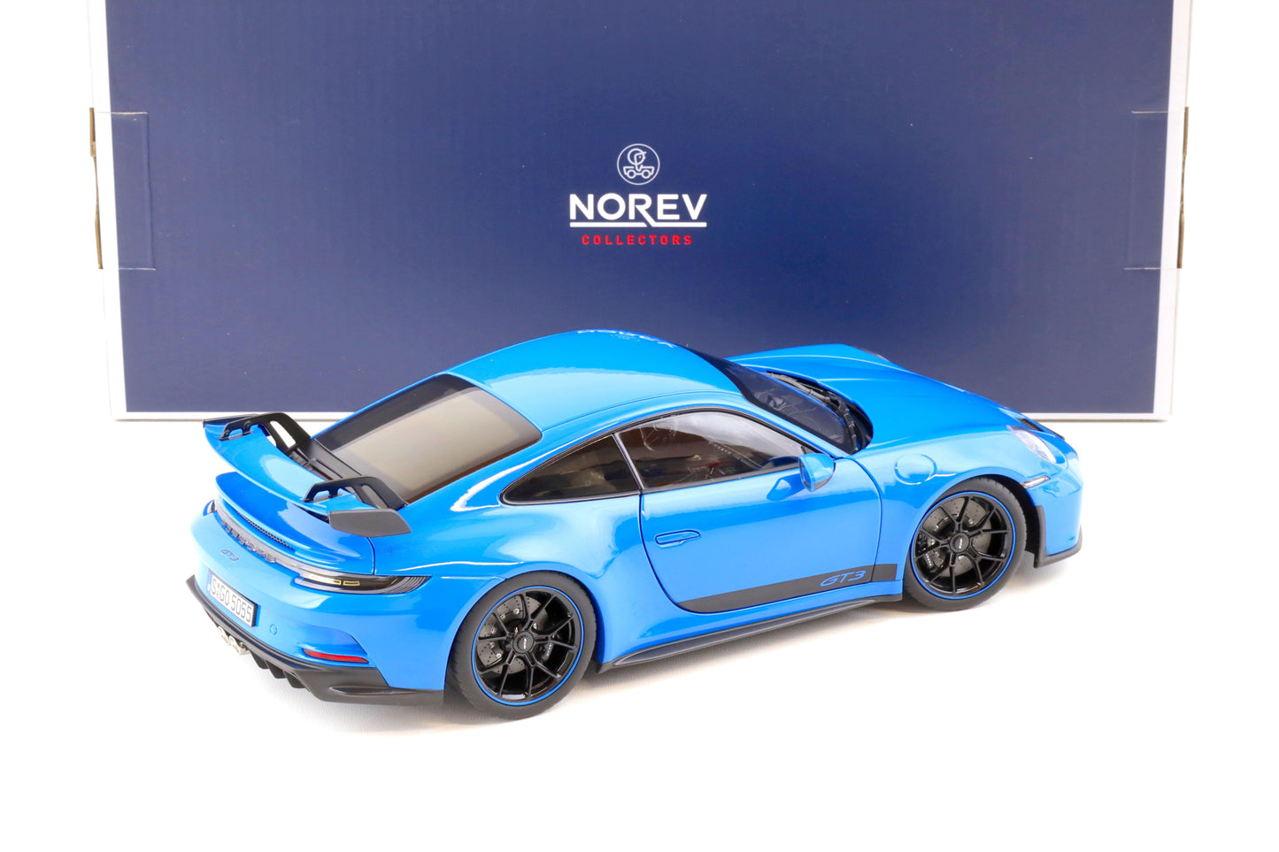 Norev Porsche 911 992 GT3 Shark Blue w/ Black & Blue Wheels 1:18 LIMITED