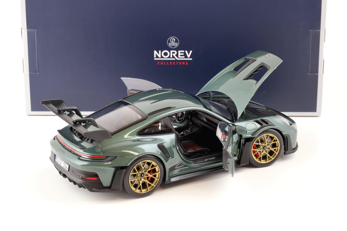 Norev Porsche 911 992 GT3 RS Malachite Green w/ Gold Wheels 1:18