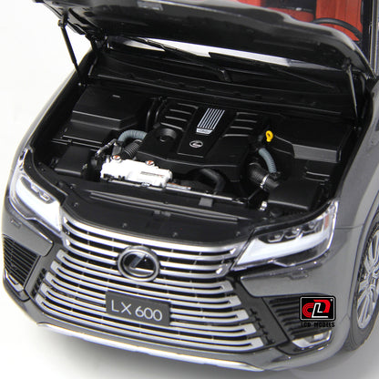 LCD 2024 Lexus LX600 Grey Metallic 1:18