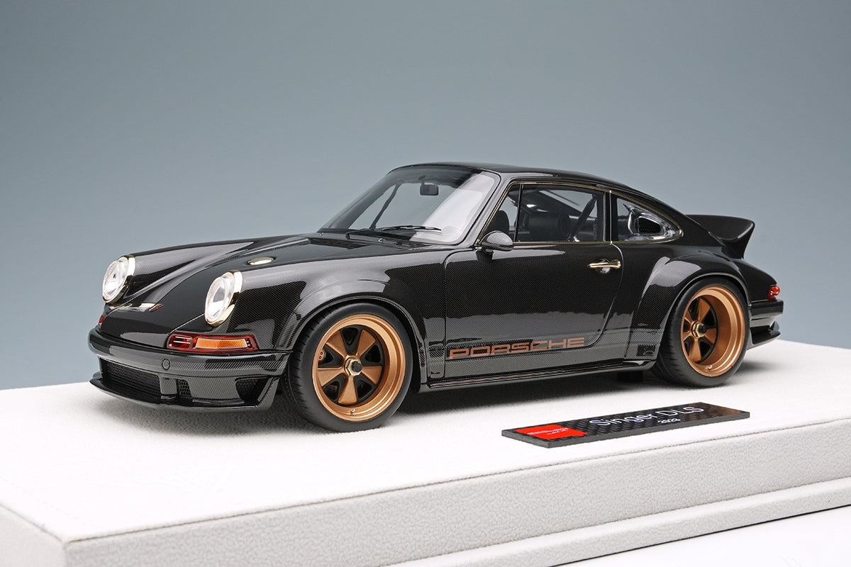 Make Up Co., Ltd / Eidolon 2023 Porsche 911 Singer DLS Full Exposed Carbon Fiber WITH DISPLAY 1:18