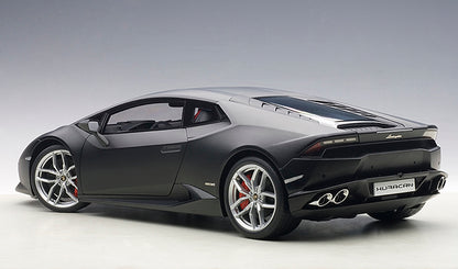 AUTOart Lamborghini Huracan LP610-4 Nero Nemesis (Matte Black) 1:12