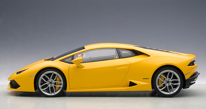 AUTOart Lamborghini Huracan LP610-4 Giallo Horus (Matte Yellow) 1:12