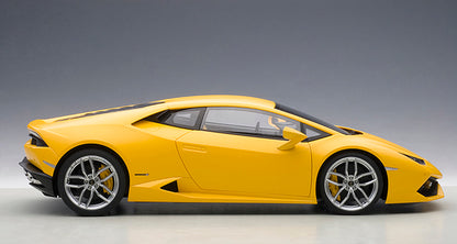 AUTOart Lamborghini Huracan LP610-4 Giallo Horus (Matte Yellow) 1:12