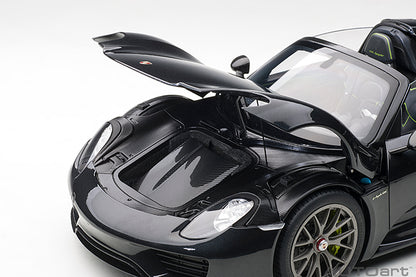 AUTOart Porsche 918 Spyder Weissach Package, Basaltschwarzmetallic (Black Metallic) 1:12