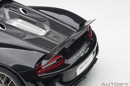 AUTOart Porsche 918 Spyder Weissach Package, Basaltschwarzmetallic (Black Metallic) 1:12