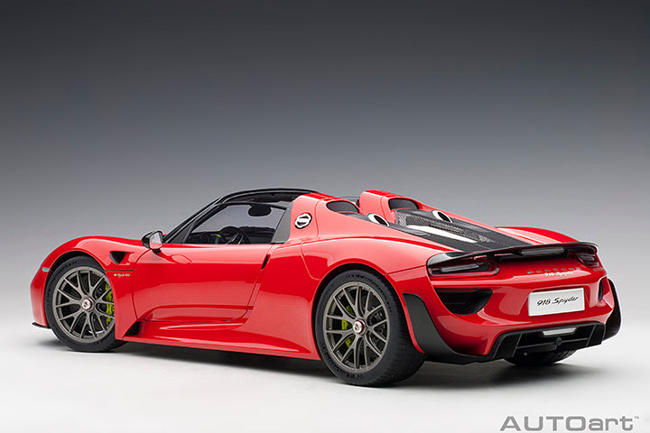 AUTOart Porsche 918 Spyder Weissach Package, Guards Red 1:12