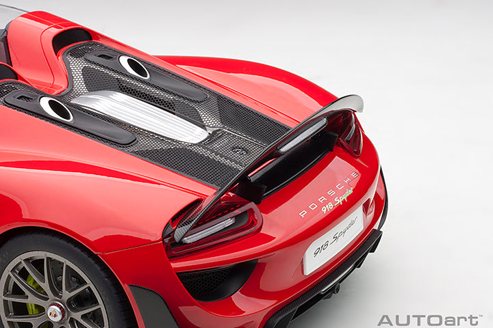 AUTOart Porsche 918 Spyder Weissach Package, Guards Red 1:12