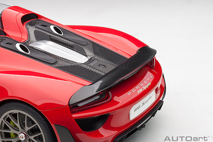 AUTOart Porsche 918 Spyder Weissach Package, Guards Red 1:12