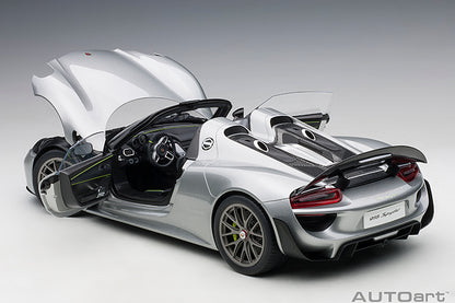 AUTOart Porsche 918 Spyder Weissach Package, GT Silver Metallic 1:12