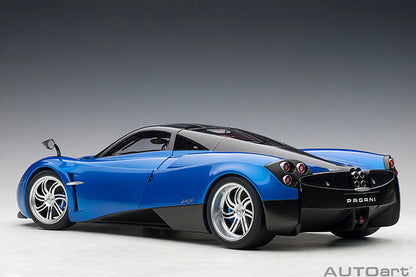 AUTOart Pagani Huayra Blue Metallic w/ Silver Wheels 1:12