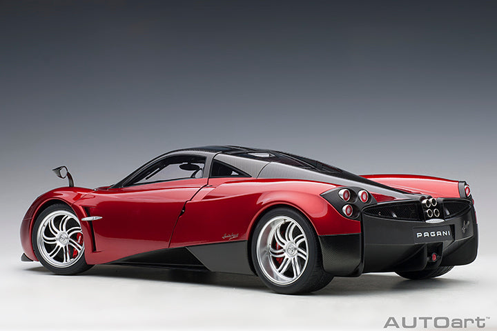 AUTOart Pagani Huayra Red Metallic w/ Silver Wheels 1:12