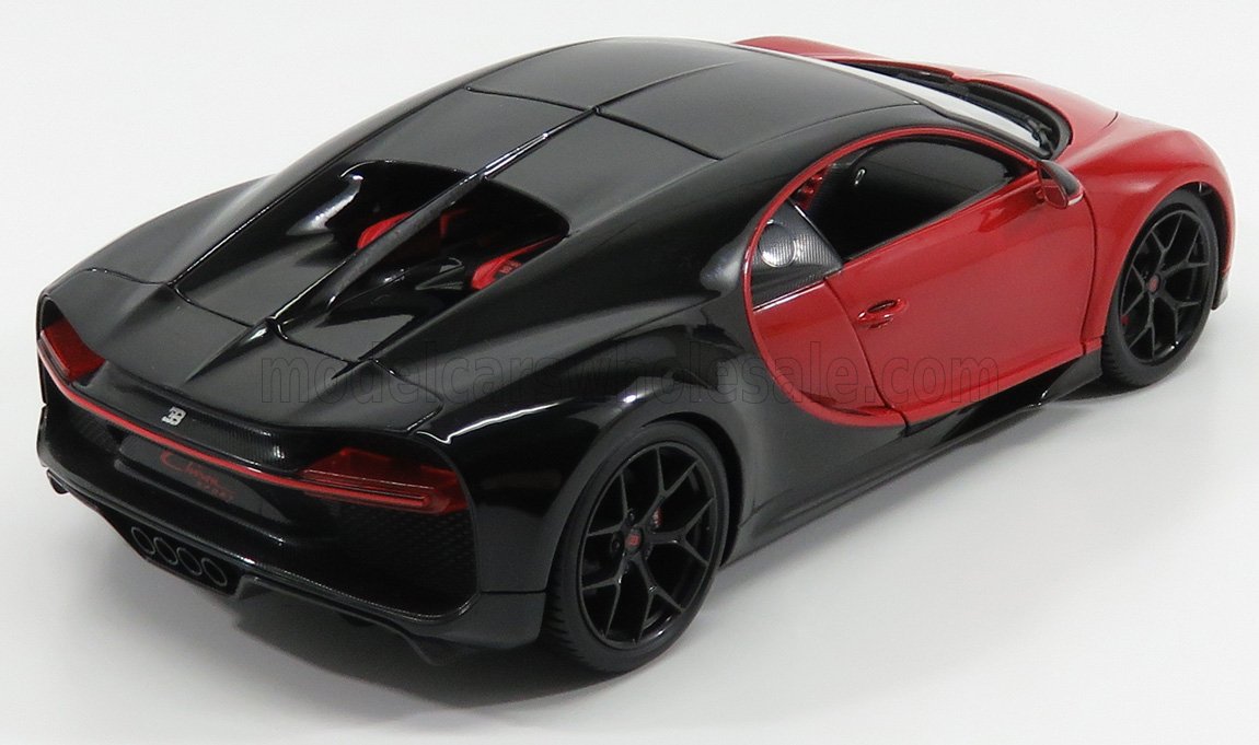 Bburago 2016 Bugatti Chiron Sport No 16 Red Metallic/Black 1:18