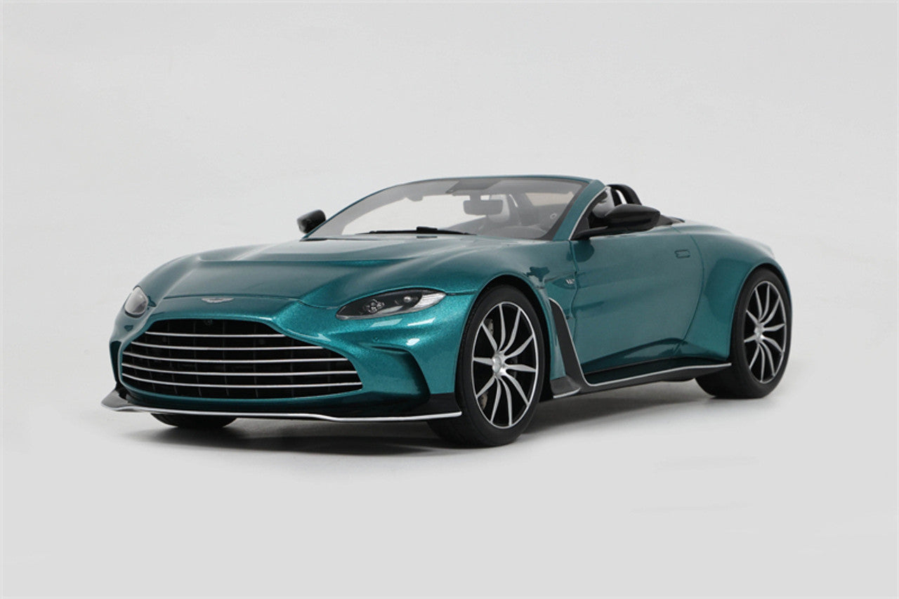 GT Spirit 2023 Aston Martin V12 Vantage Roadster Tayos Turquoise 1:18 Resin