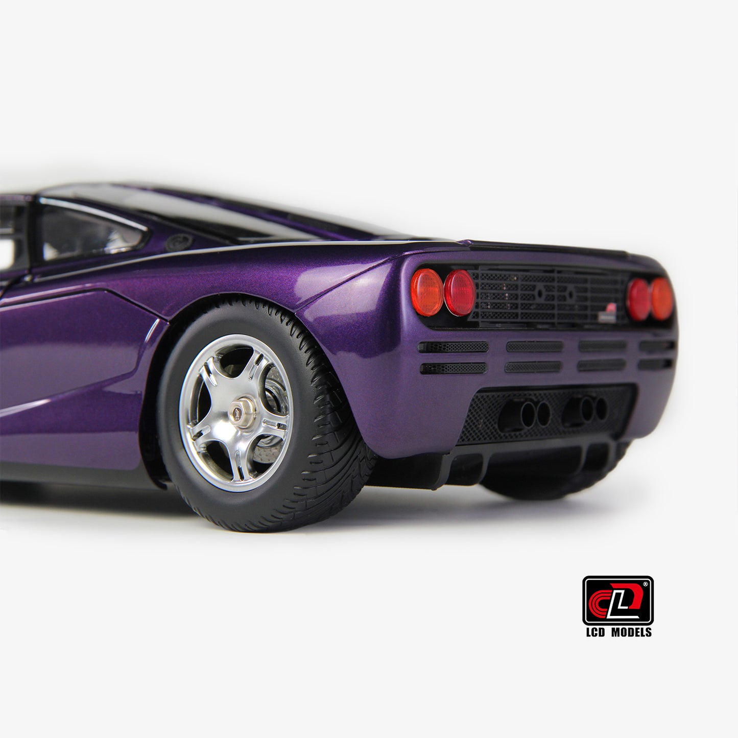 LCD 1993 Mclaren F1 Pearl Purple Metallic 1:18