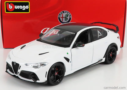 Bburago 2020 Alfa Romeo Giulia GTAm Bianco Trofeo White 1:18