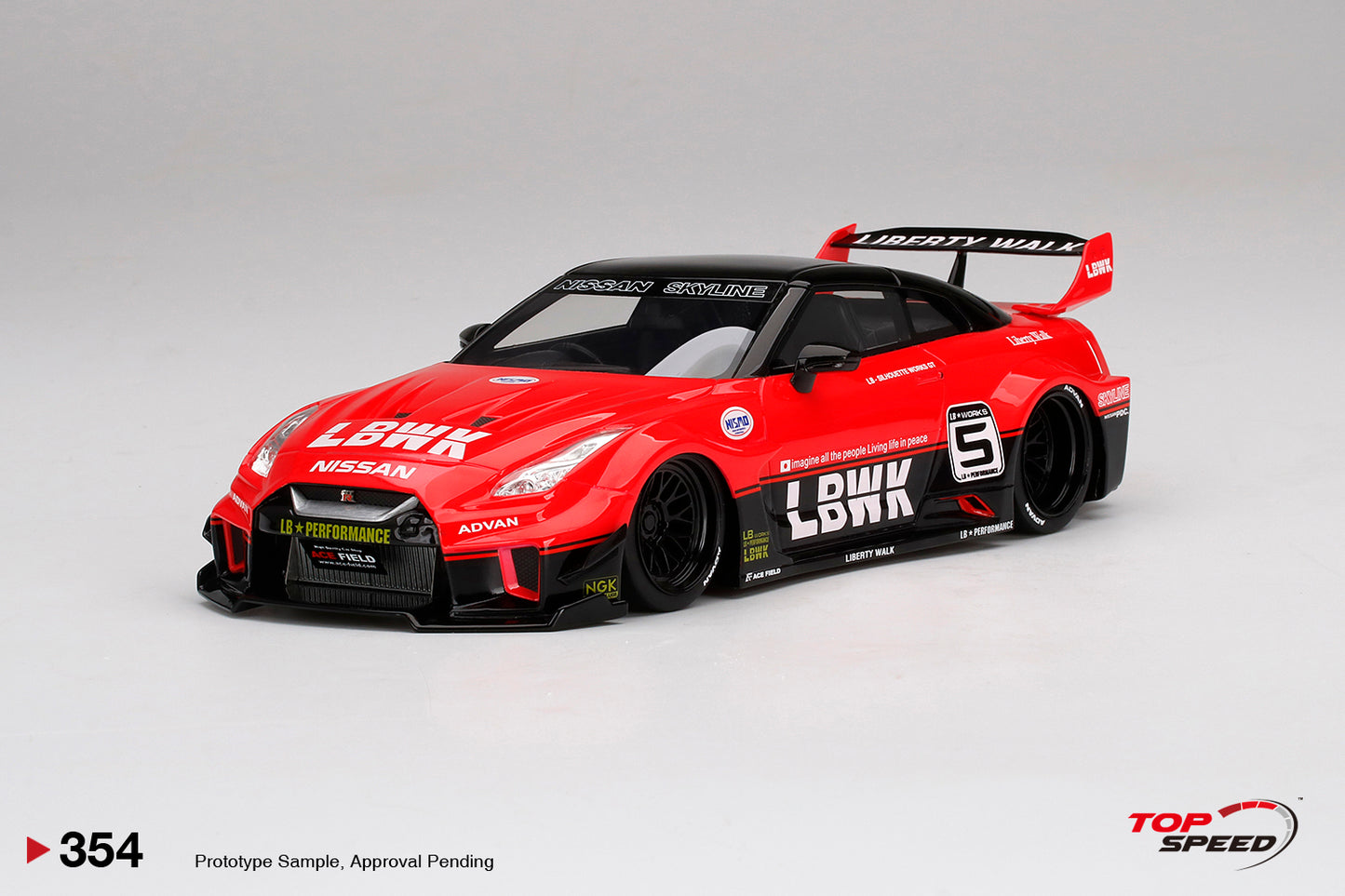 Topspeed 1:18 LB-Silhouette WORKS GTR NISSAN 35GT-RR Ver.1  Red/Black