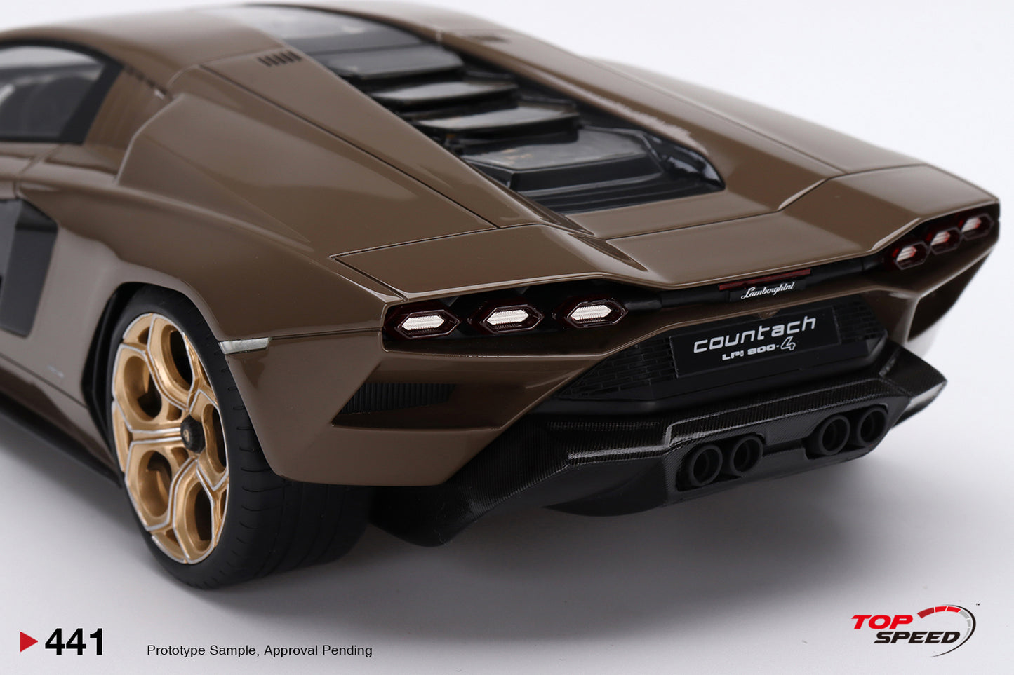 Topspeed 1:18 Lamborghini Countach LPI 800-4  Dark Bronze