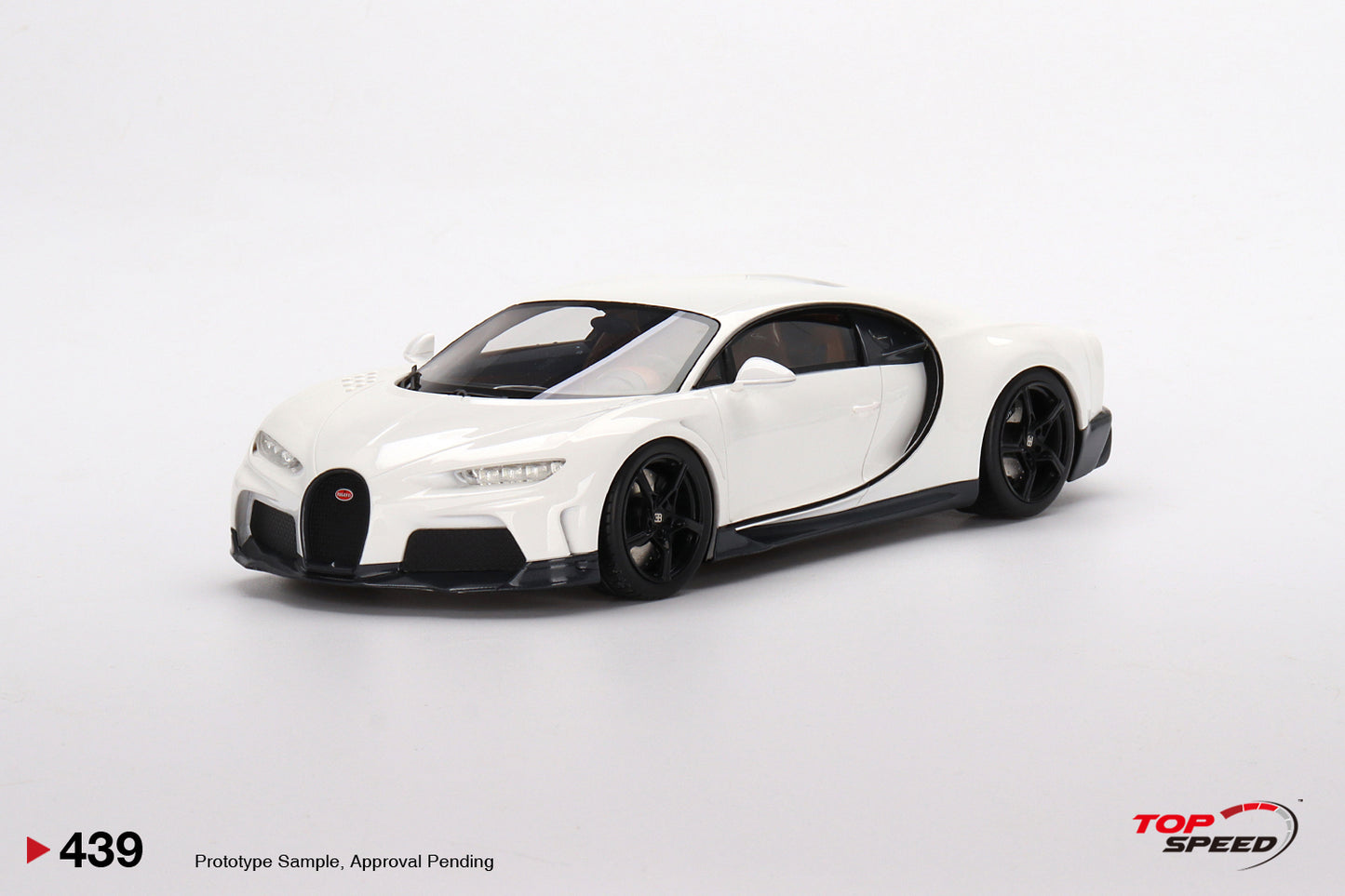 Topspeed 1:18 Bugatti Chiron Super Sport White