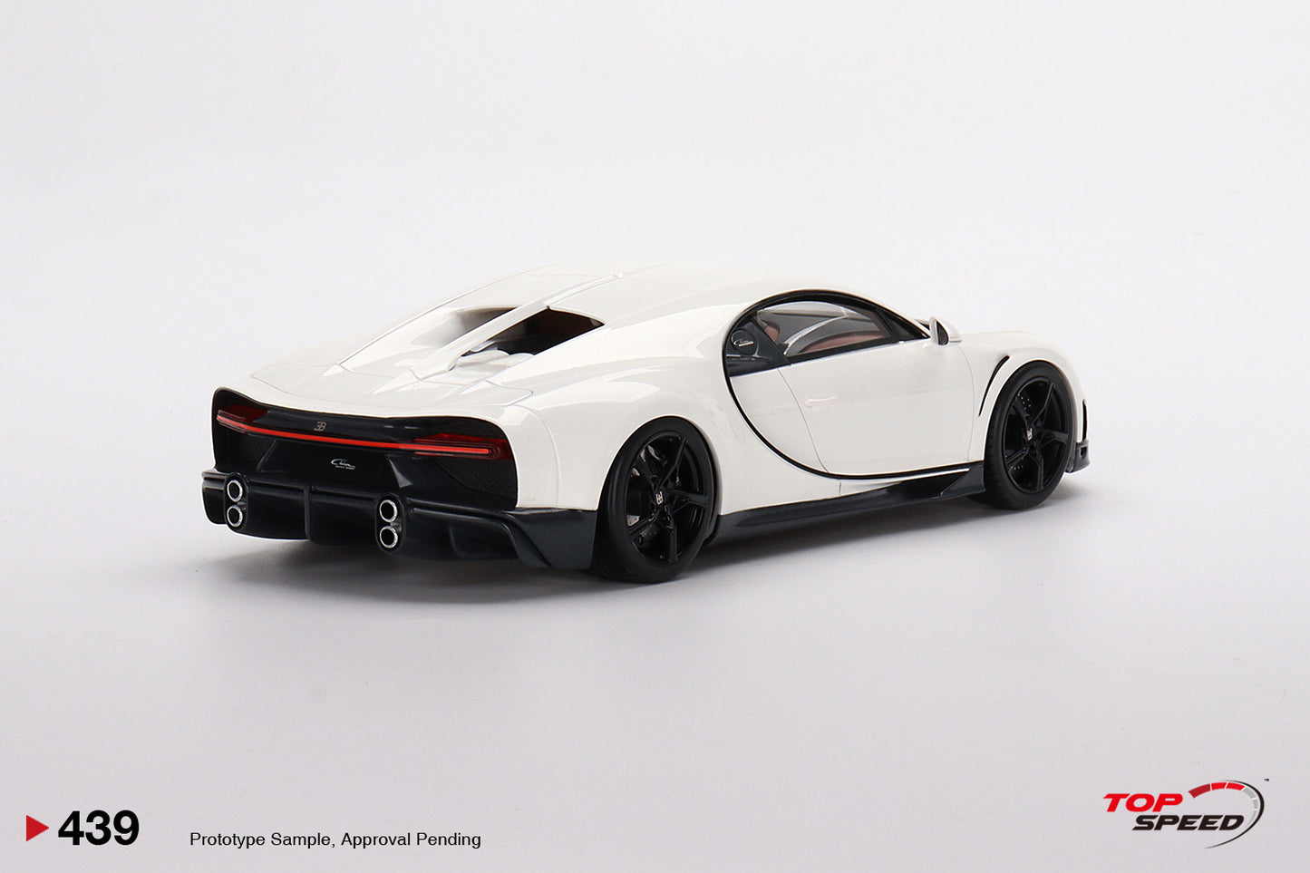 Topspeed 1:18 Bugatti Chiron Super Sport White