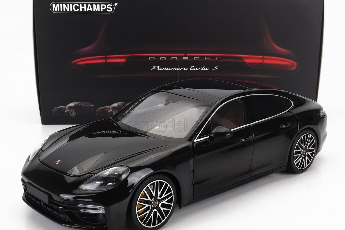 Minichamps 2020 Porsche Panamera Turbo S Black 1:18