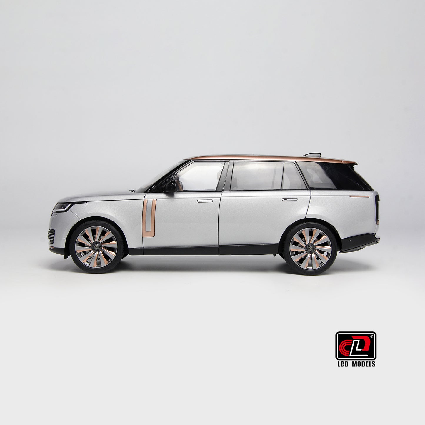 LCD 2022 Range Rover SV Silver w/ Bronze Accents 1:18