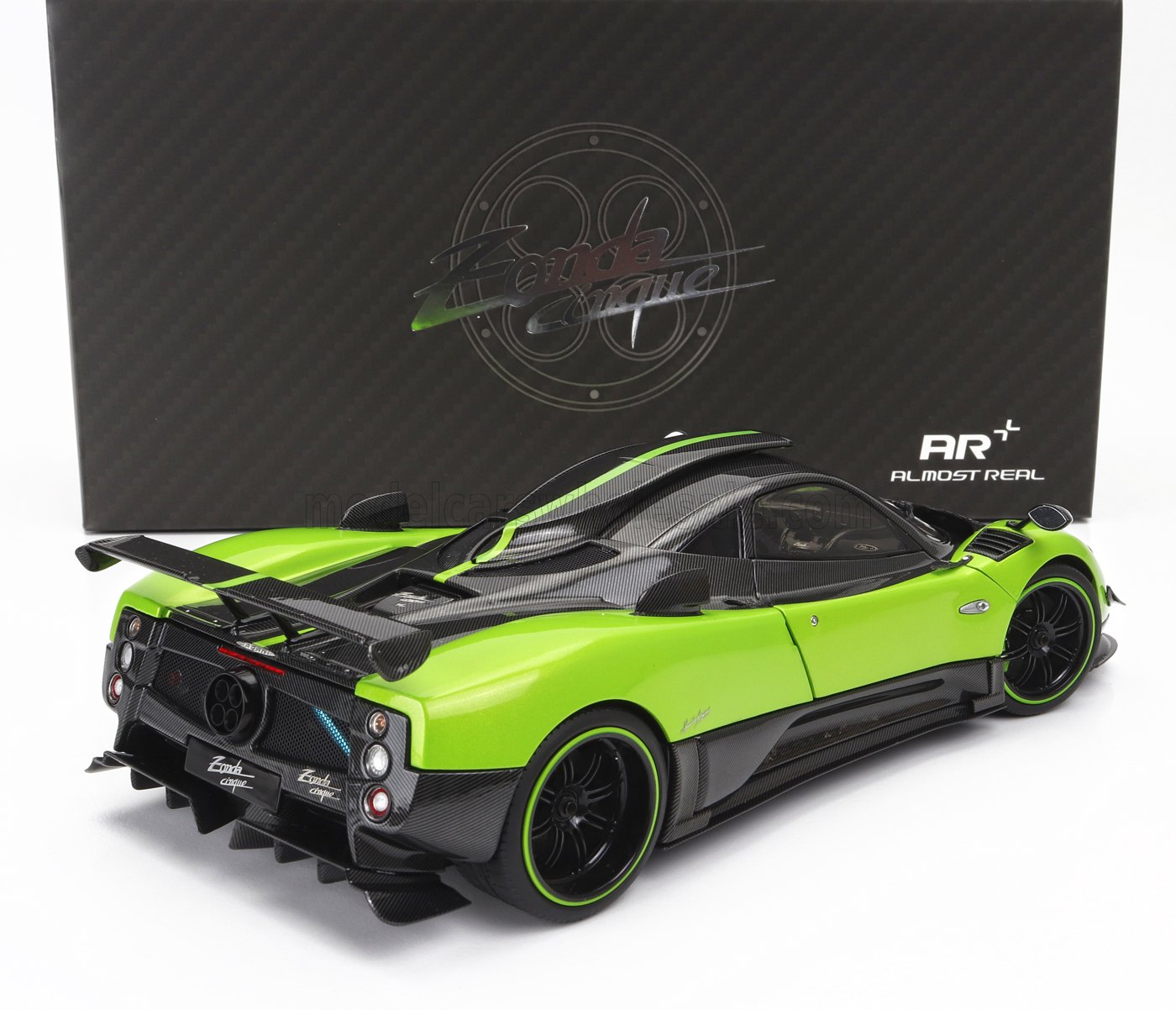 Almost-Real 2009 Pagani Zonda  Cinque Verde Firenze Green and Black 1:18