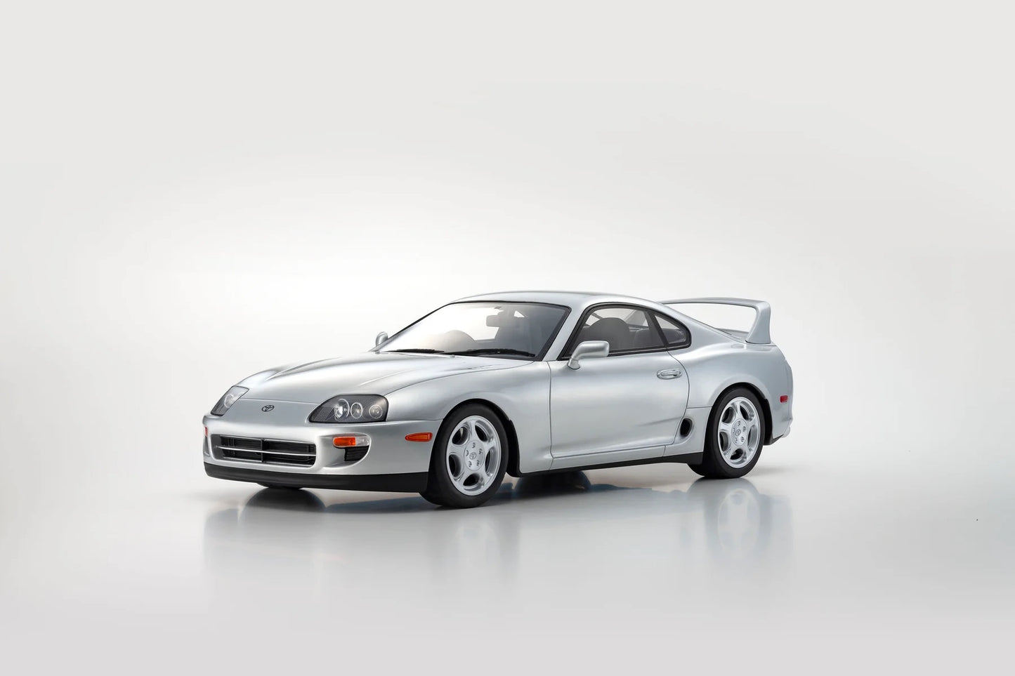 Kyosho 1993 Toyota Supra MK4 (A80) Silver 1:12