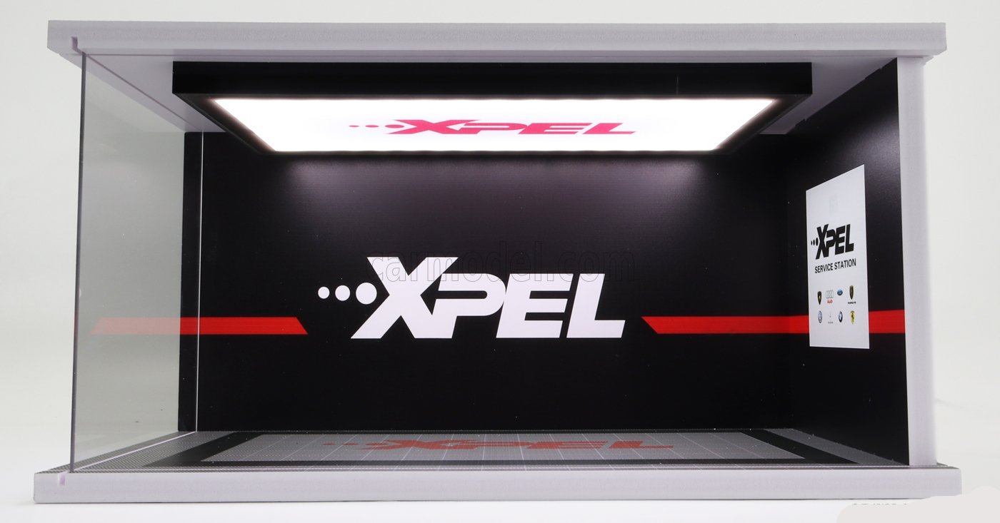 Xpel Garage Workshop Diorama - LED Display Case Acrylic 1:18