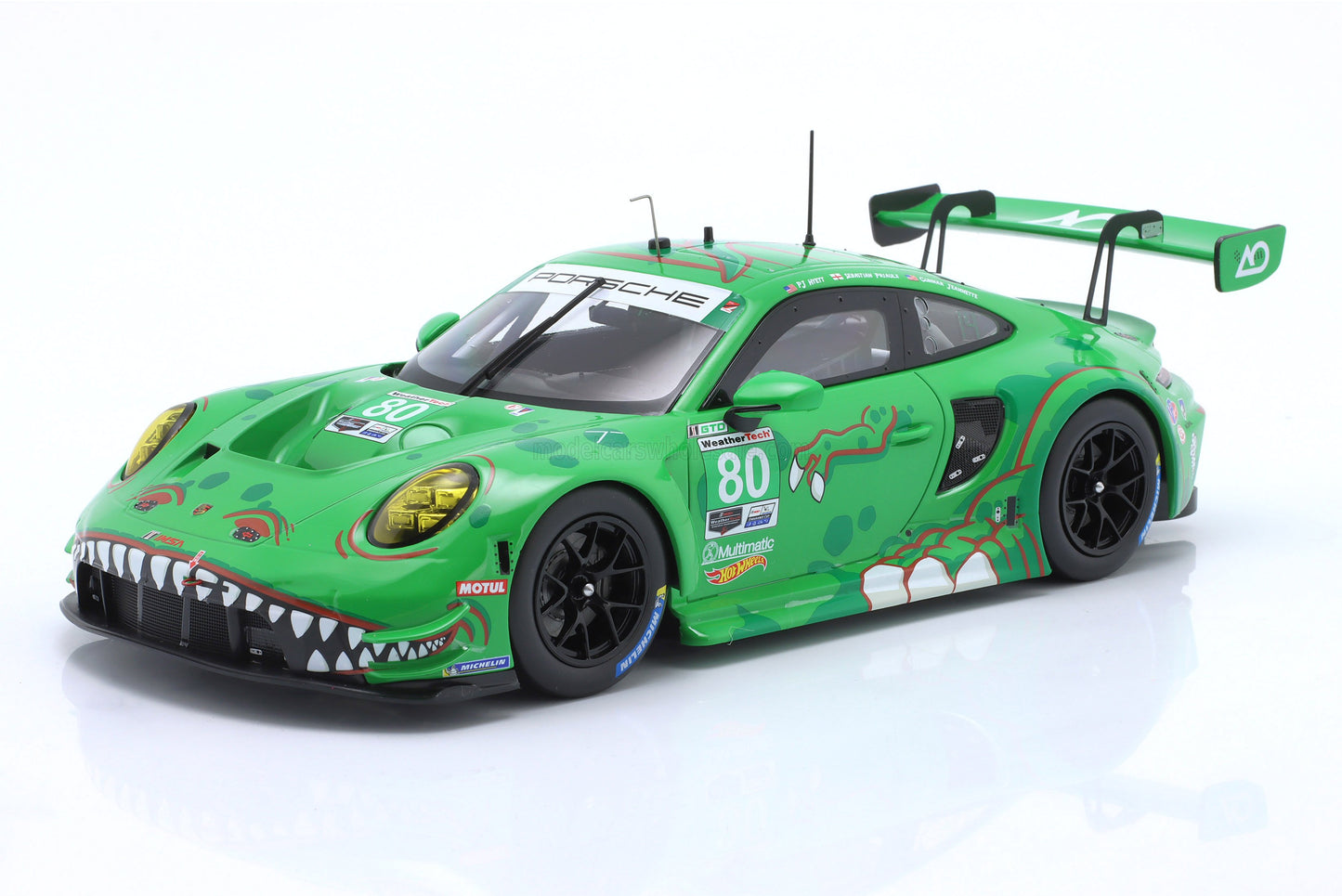 Ixo 2023 Porsche 911 992 GT3 R Rexy Team AO Racing No 80 IMSA USA GTD Class 12hr Sebring 2023 Green 1:18