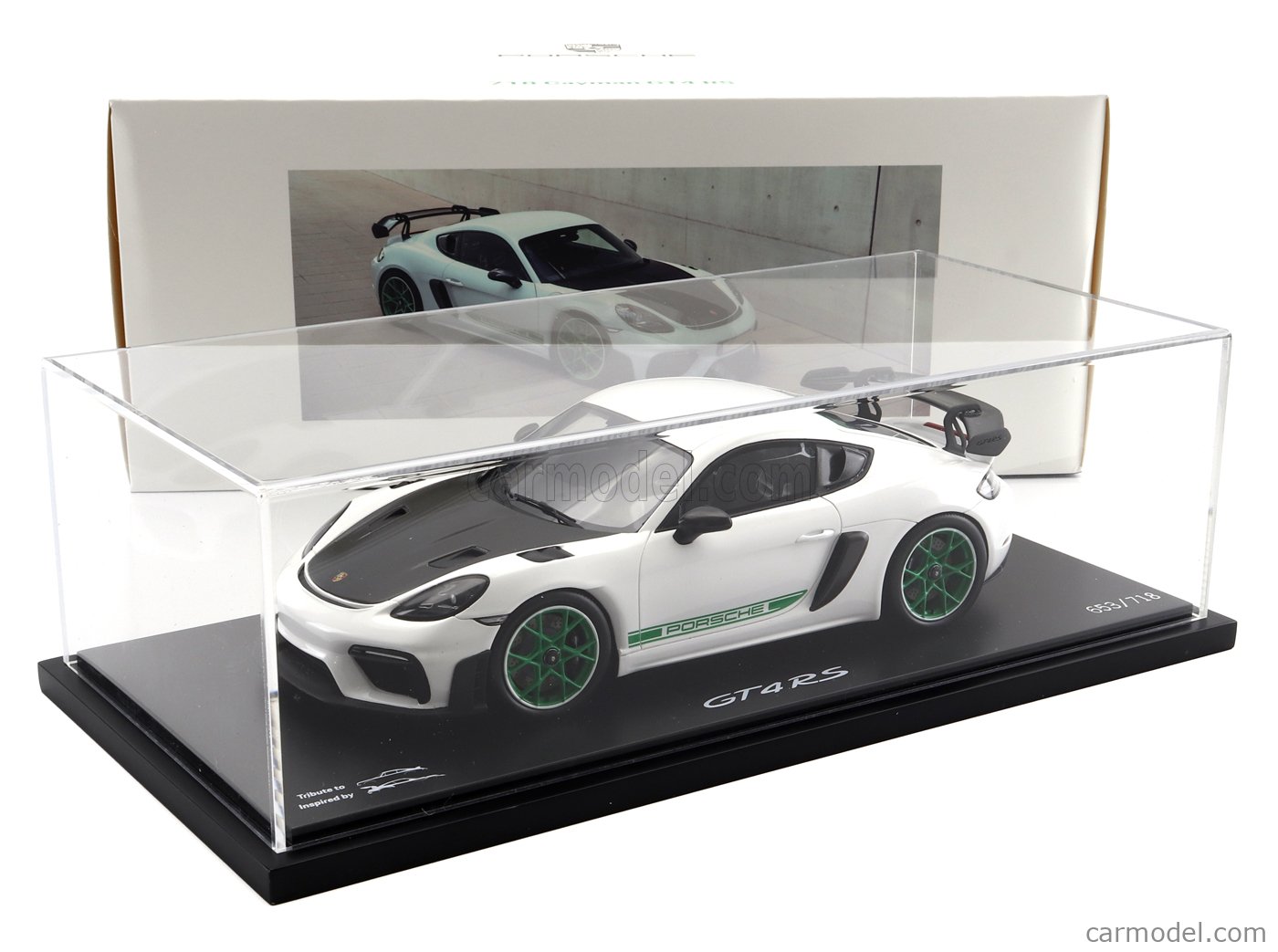 Spark-Model 2021 Porsche 718 Cayman GT4 RS (982) w/ Weissach Package White w/ Green Wheels WITH DISPLAY 1:18