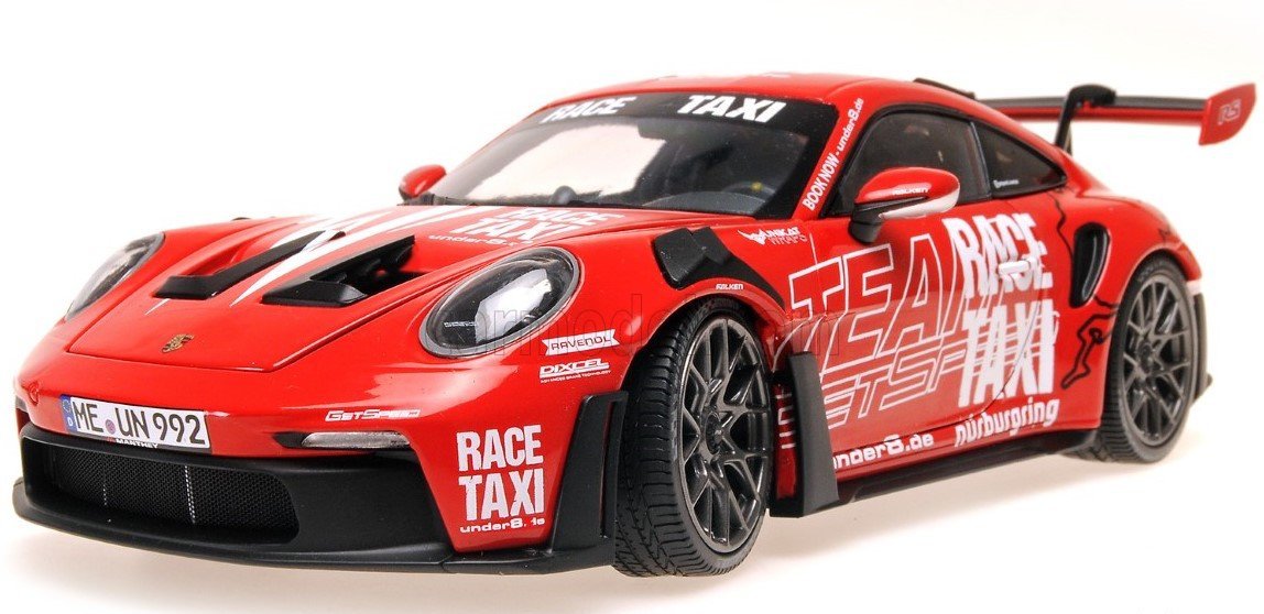 Minichamps Porsche 911 992 GT3 RS Coupe Getspeed Race Taxi Nurburgring 2024 Red 1:18