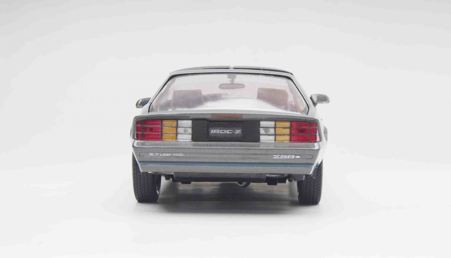 Sun-Star 1985 Chevy Camaro IROC-Z Medium Grey 1:18