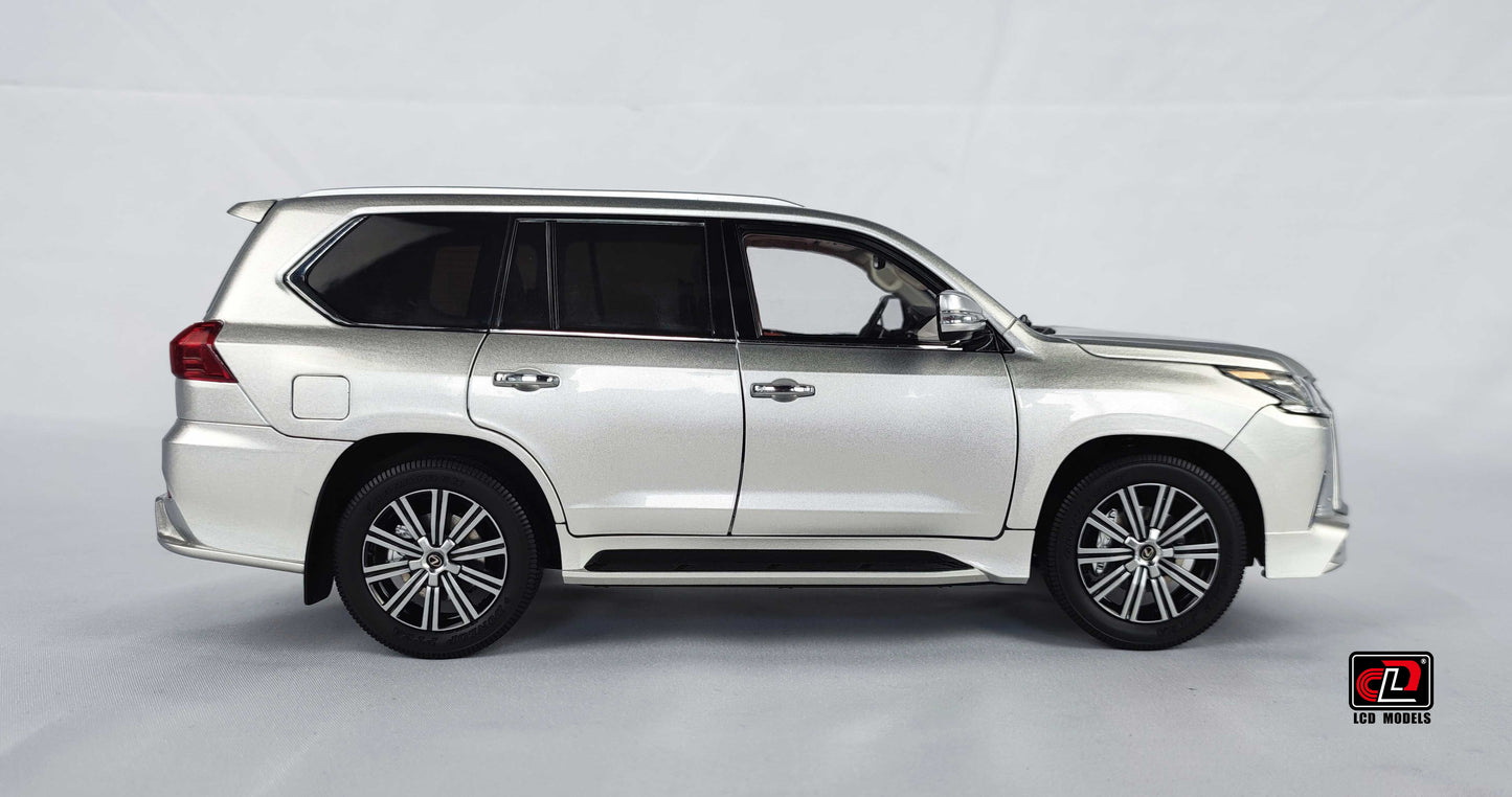 LCD 2021 Lexus LX570 Silver Metallic 1:18